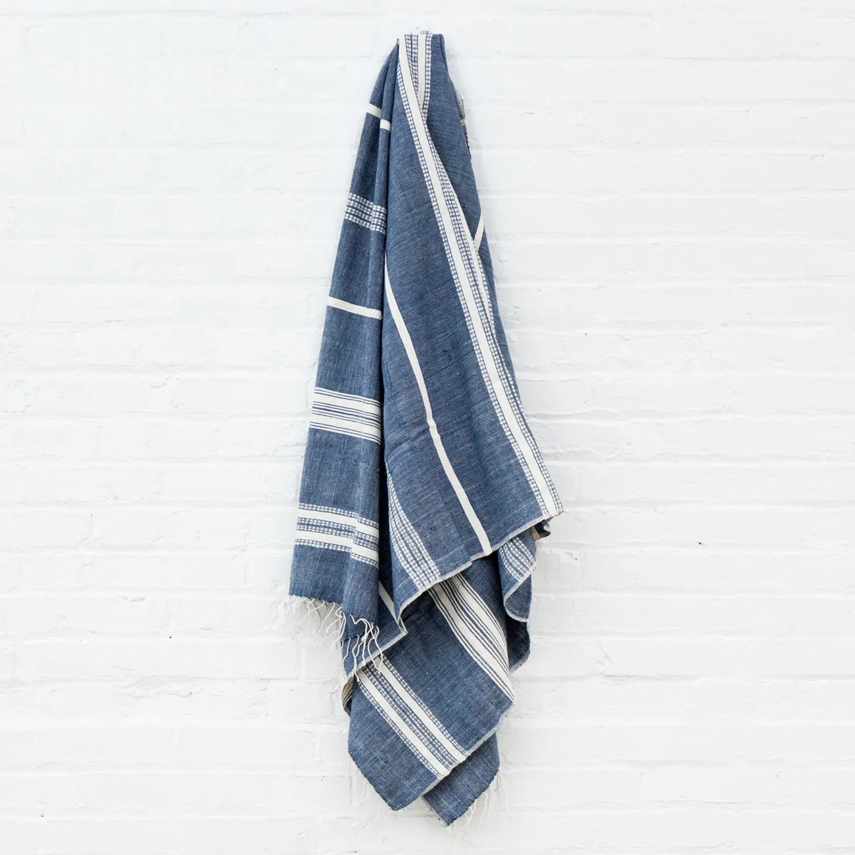 Aden collection Classic Cotton Bath Towel 38 x 72 inches