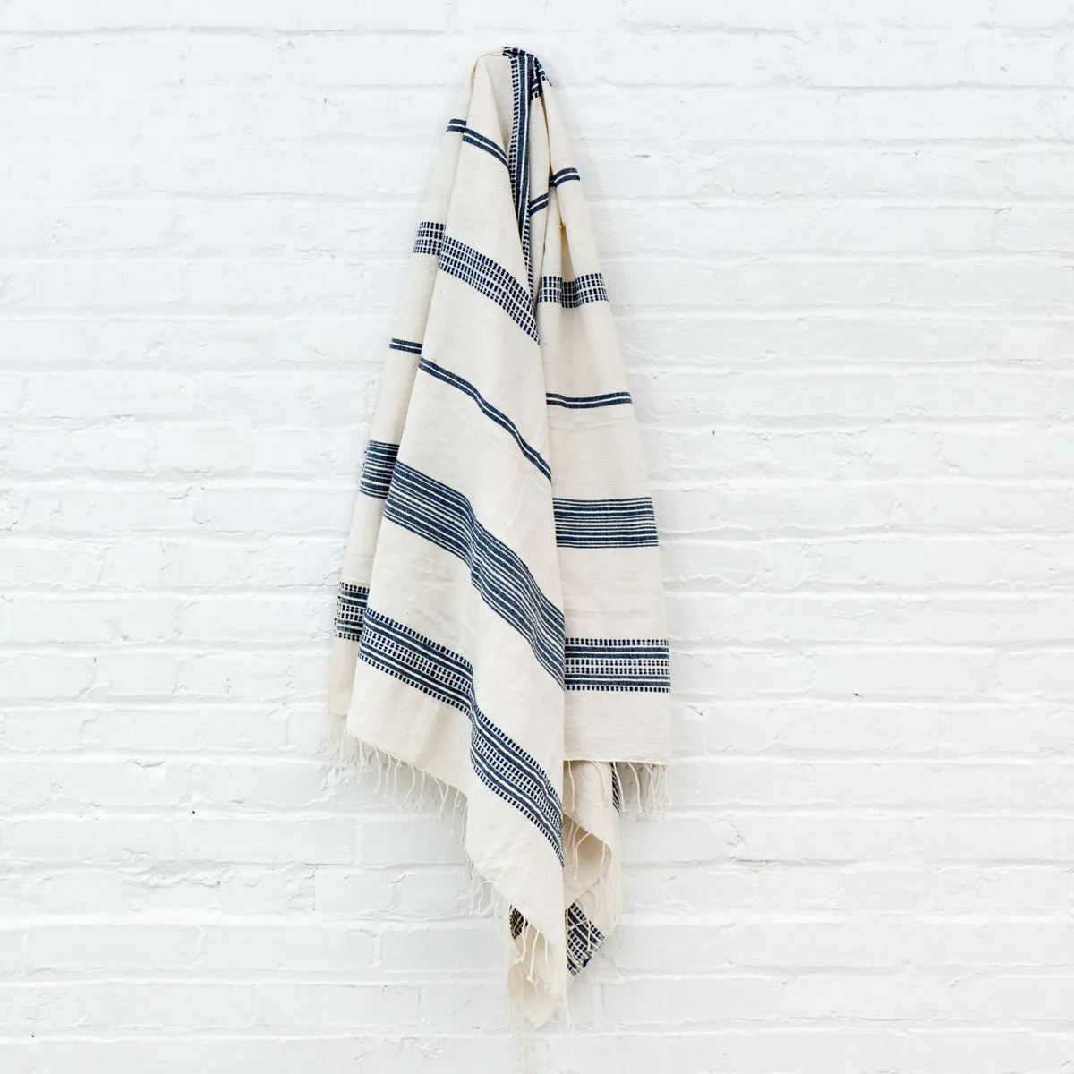 Aden collection Classic Cotton Bath Towel 38 x 72 inches