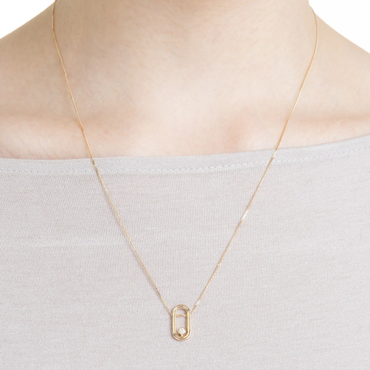 BELUGA Oblong Diamond Necklace