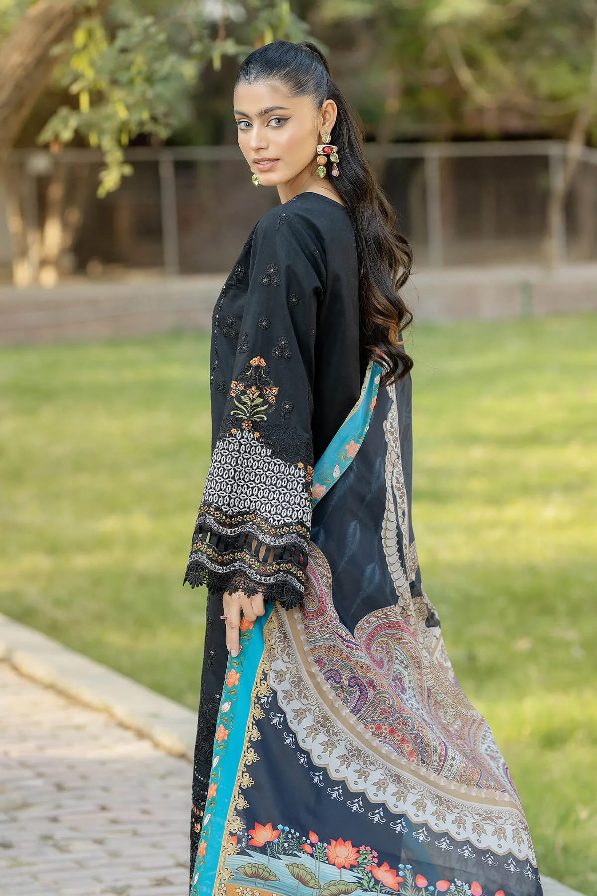 Black Shade Embroidered Pakistani Salwar Kameez Dupatta Suit