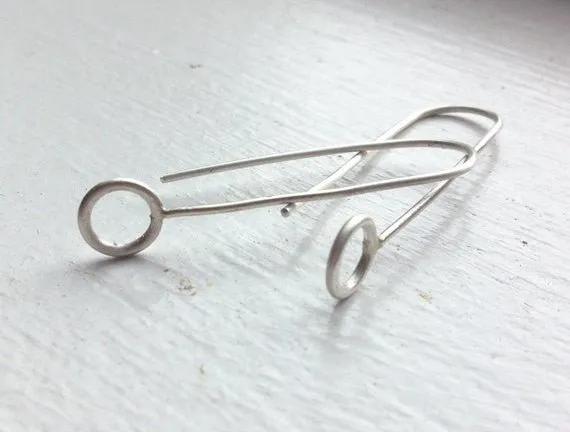 Distinctive Hand-Crafted Smooth Round Circle Dangle Earrings - 0115
