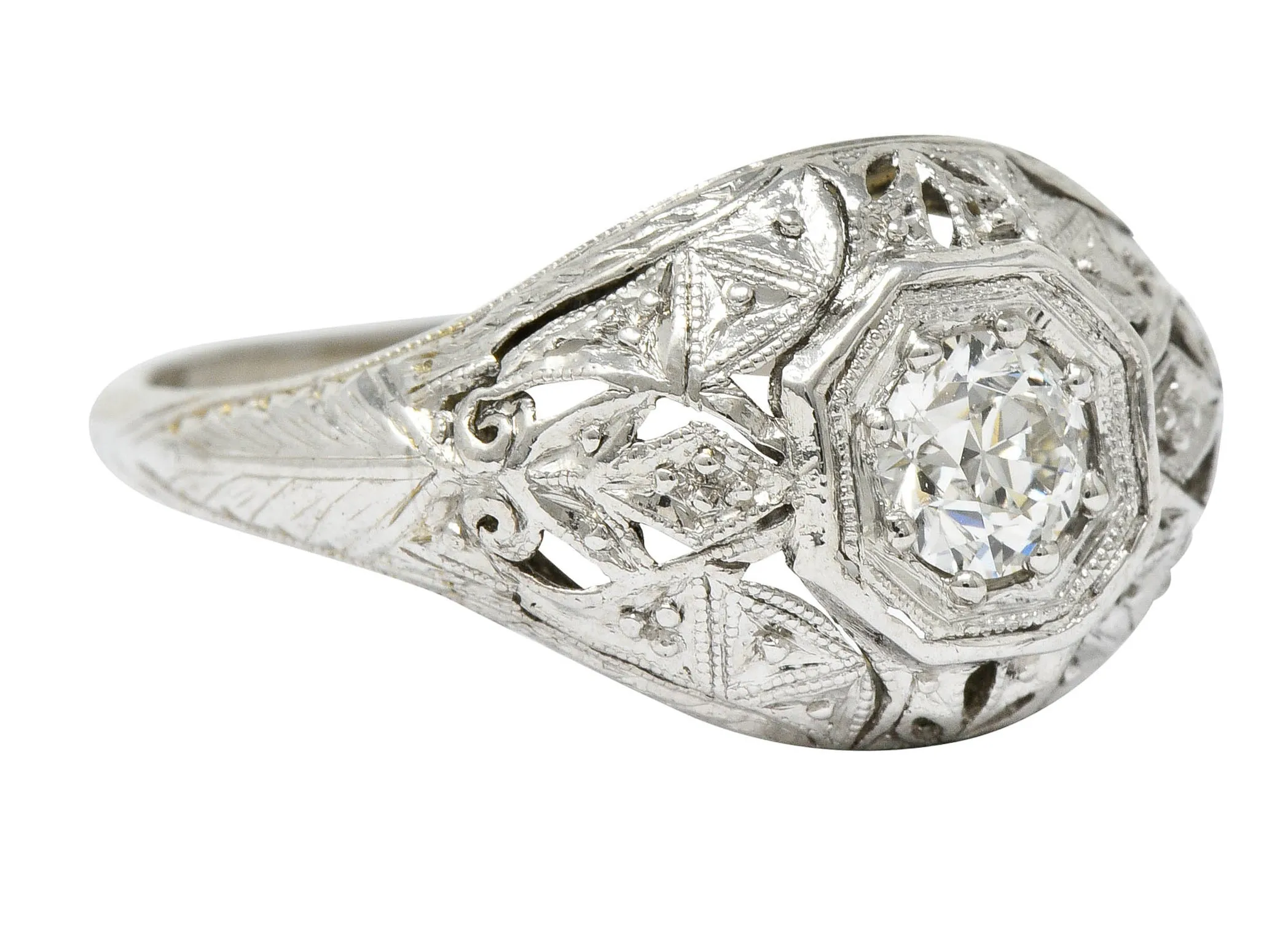 Early Art Deco 0.34 CTW Diamond Platinum-Topped 18 Karat White Gold Foliate Engagement Ring