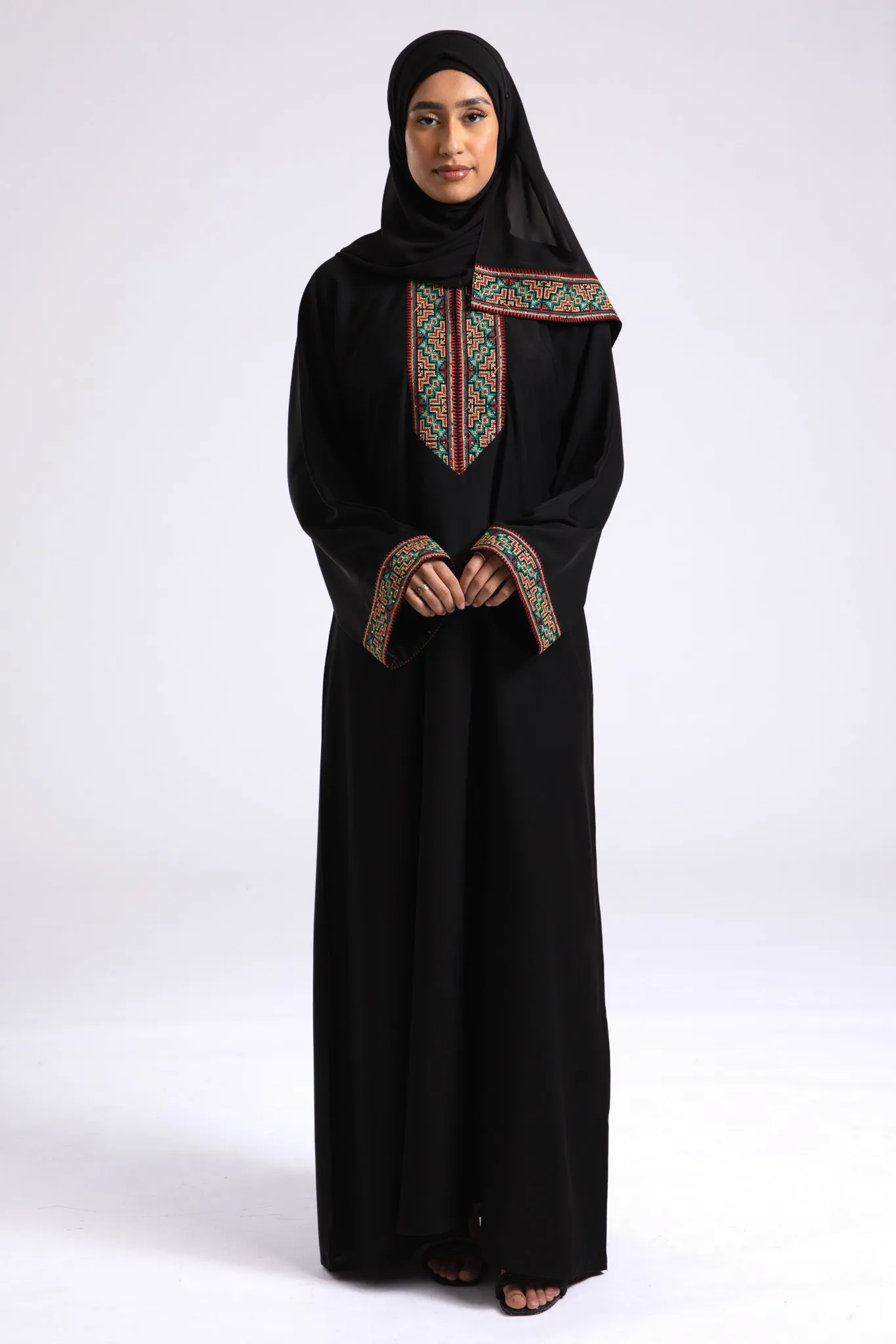 Elegant Onyx Lace Closed Abaya (Premium)