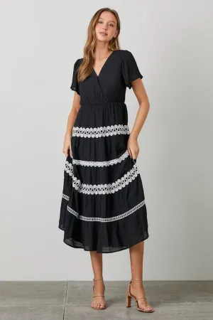 Elegant V Neck Lace Tiered Midi Dress(embroidered beige)