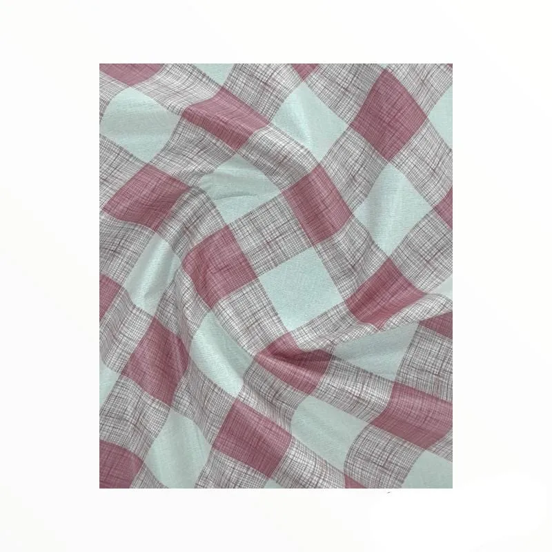 Flannel Backed Diamonds Plastic Tabling Collection 140 cm