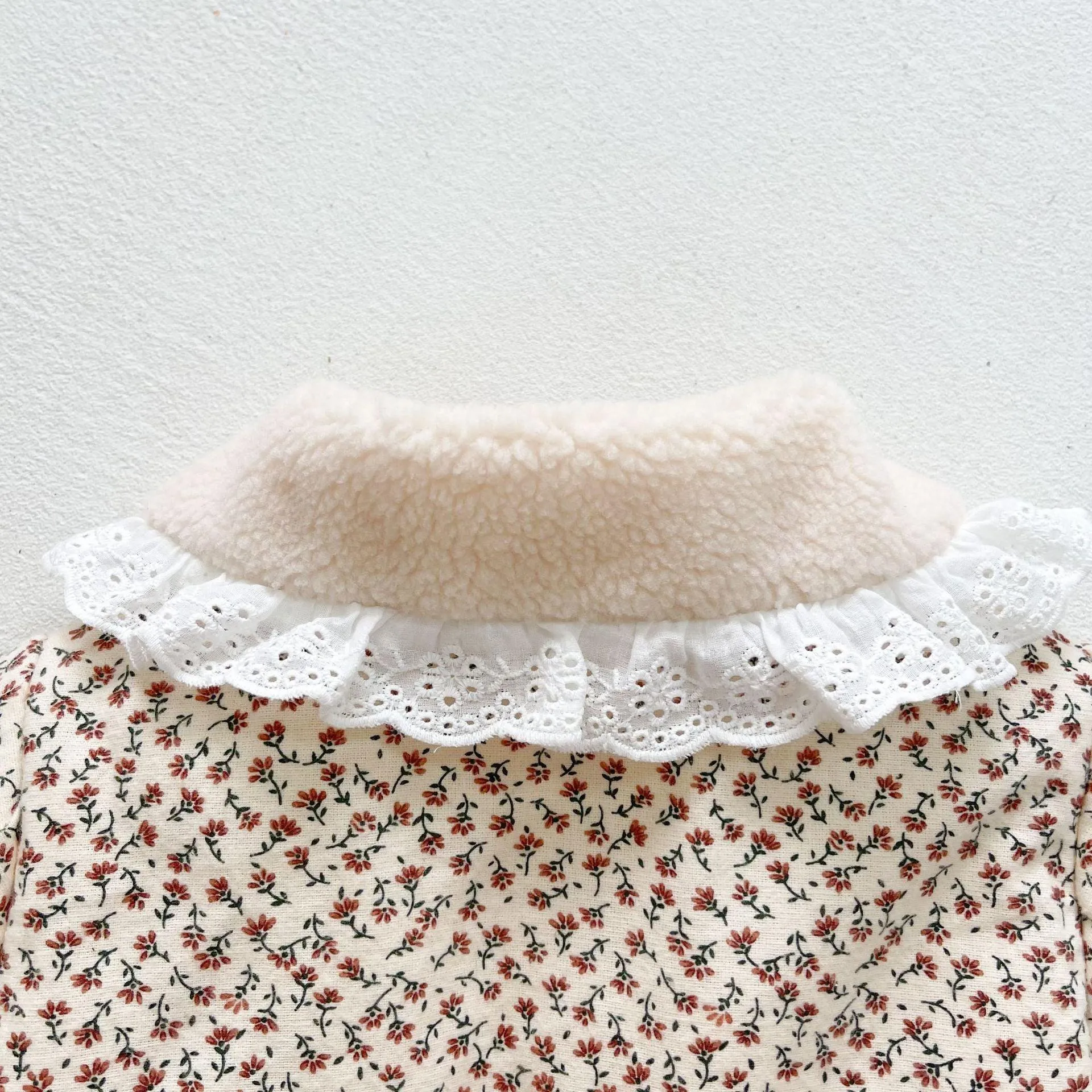 Lace Collar Floral Coat