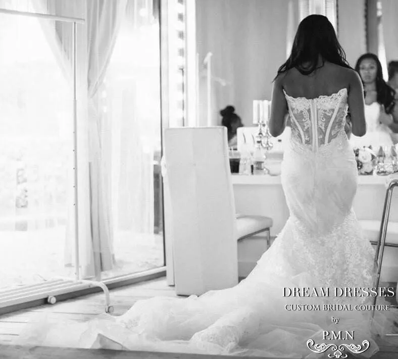 Lace Trumpet Wedding Dress With Teired Train (# Chisa)