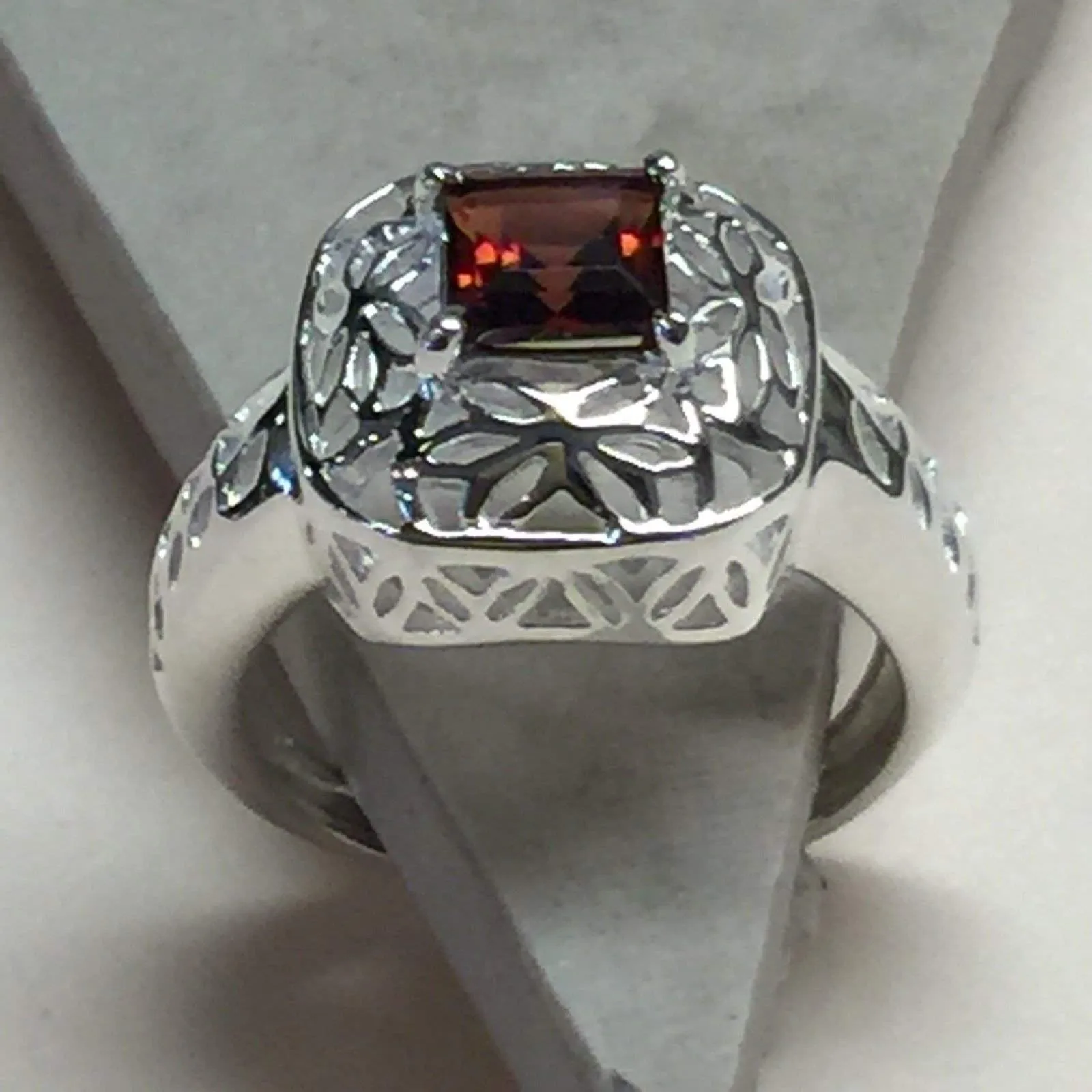 Natural 1ct Fire Garnet 925 Solid Sterling Silver Ring Size 6.75, 7.75