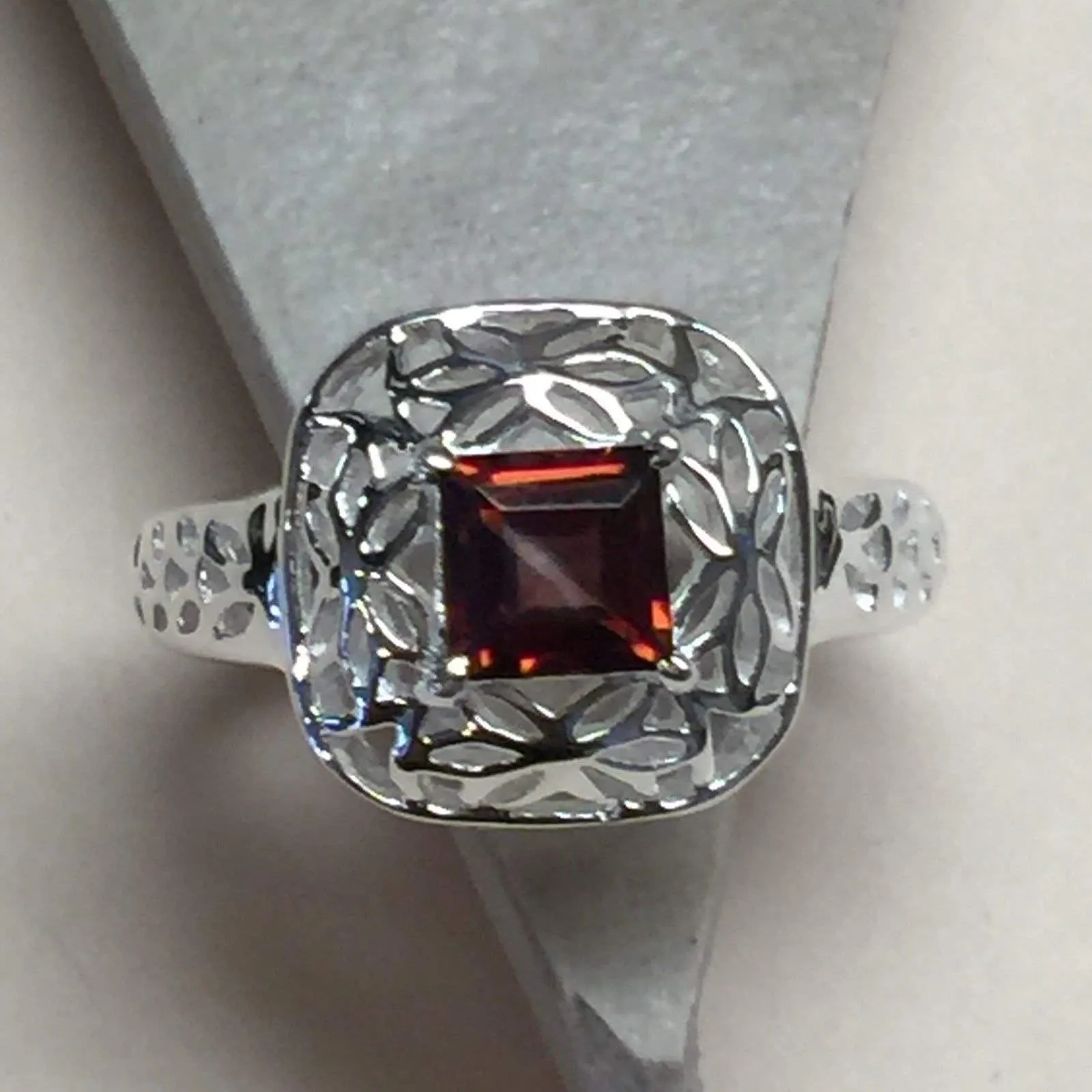 Natural 1ct Fire Garnet 925 Solid Sterling Silver Ring Size 6.75, 7.75