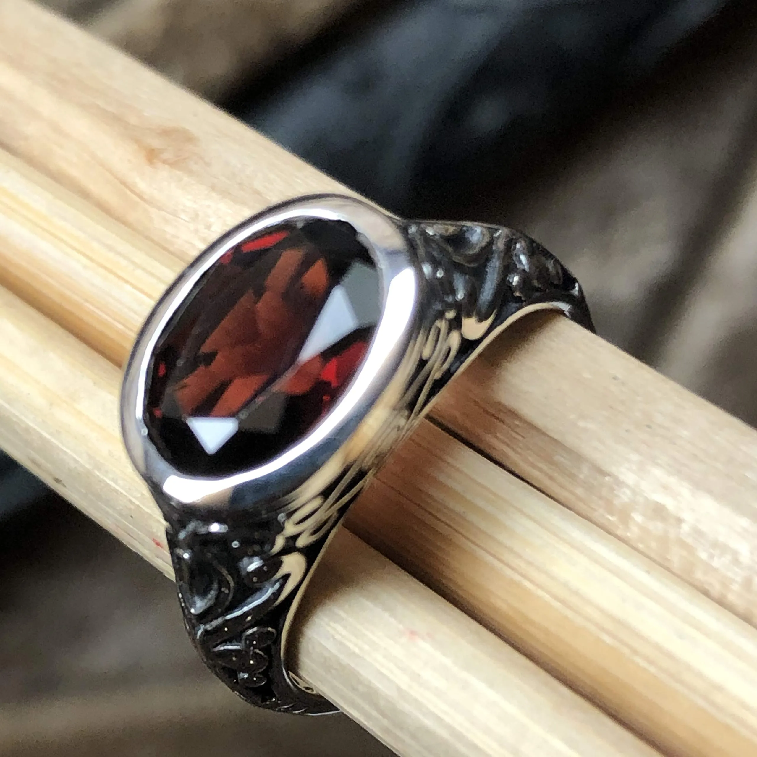 Natural 2ct Pyrope Garnet 925 Solid Sterling Silver Ring Size 6, 7, 8, 9