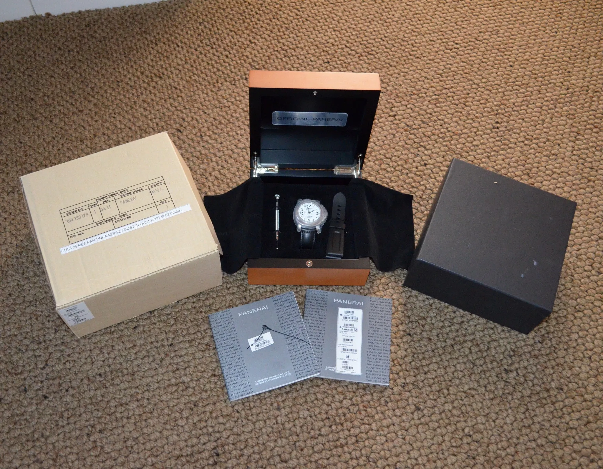 Panerai Luminor Marina PAM 00563 8 Days Acciaio Mechanical White Dial Mens Watch