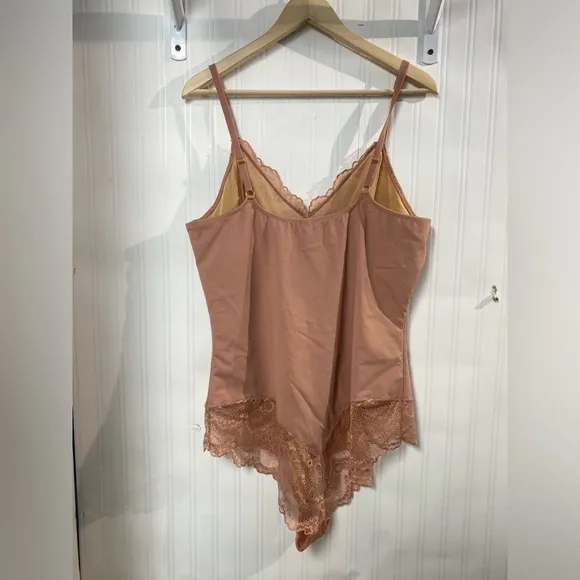 Pinsy Sculpting Lace Shapewear Bodysuit Sz 2X