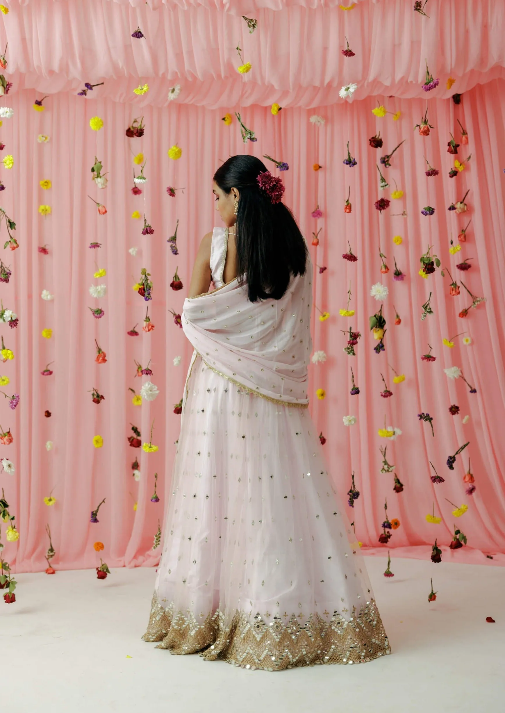 Pyaari-Rental