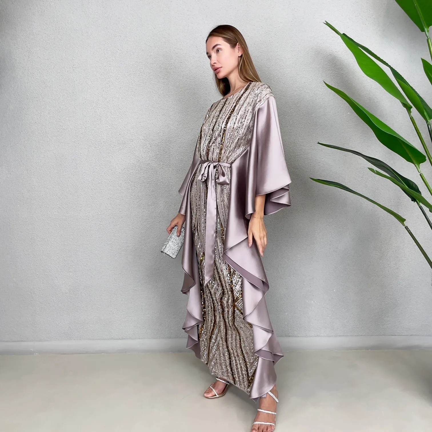 RAM23 SARA MAUVE HAUTE COUTURE EVENING KAFTAN