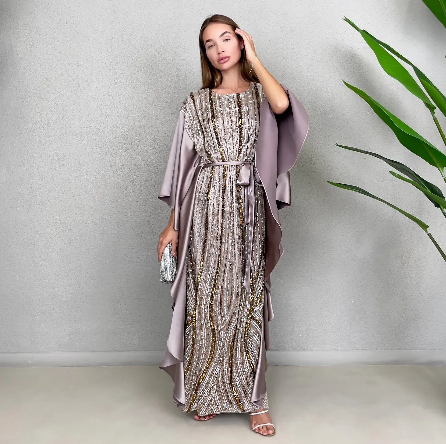 RAM23 SARA MAUVE HAUTE COUTURE EVENING KAFTAN