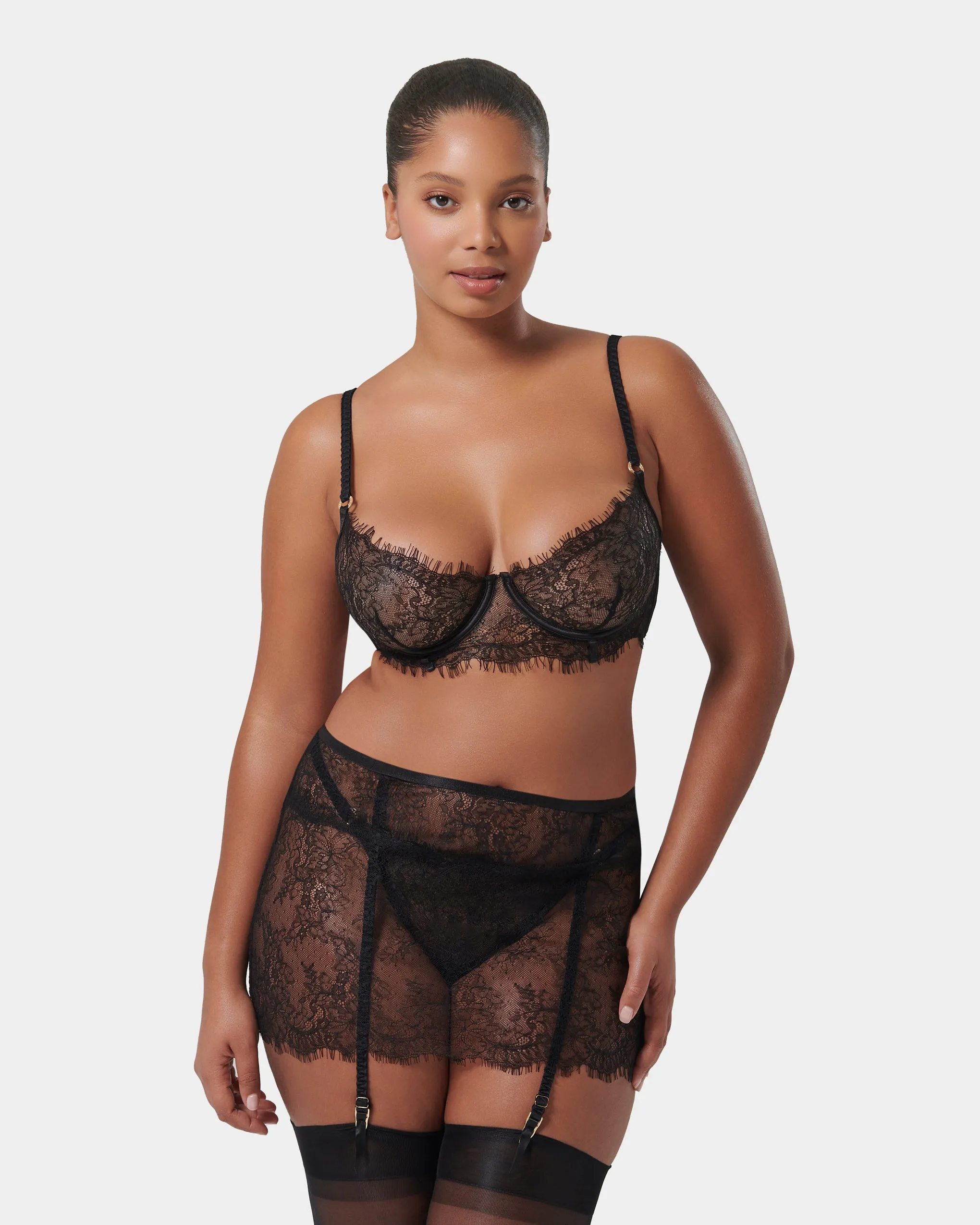 Set: Camelia Black