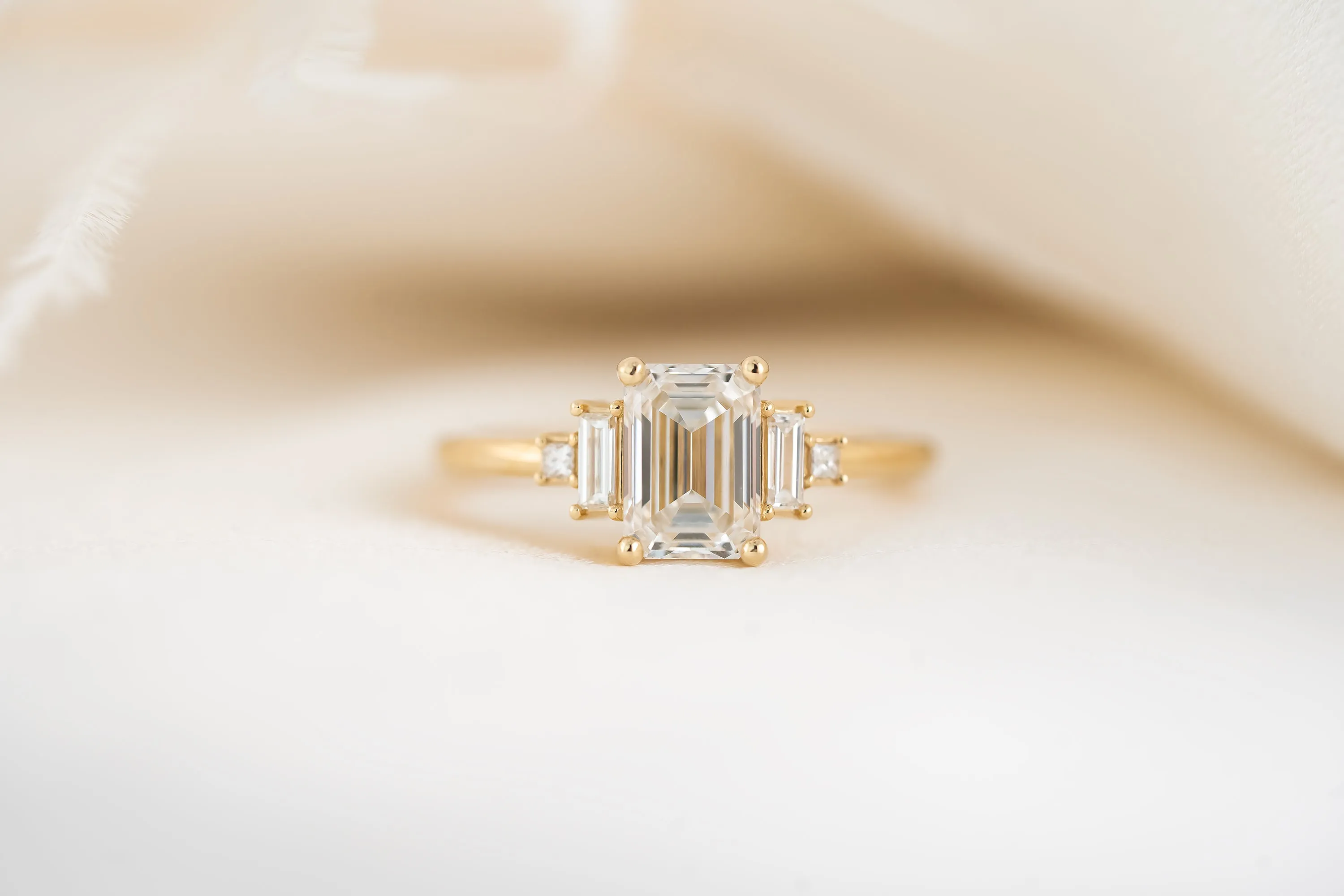 The Mira Ring | Emerald Cut Diamond