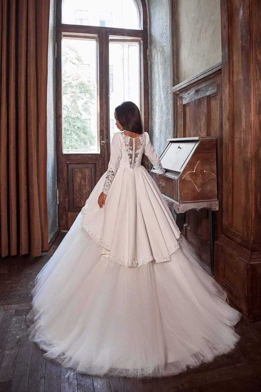 Zarina Communion Dress with Long Sleeves in silk Crepe